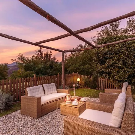 Villa Rondini, With Pool