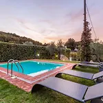 וילה Rondini, With Pool *